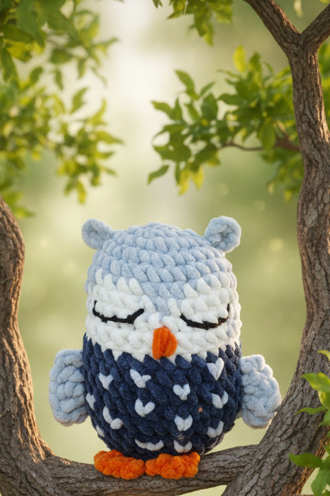 Sleepy owl - made to order